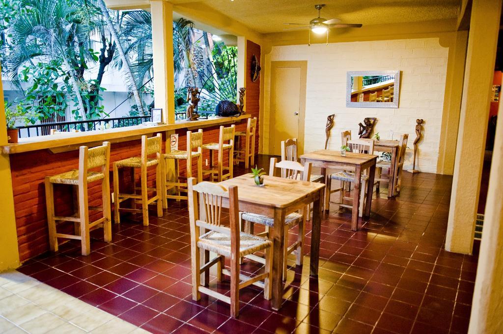 Hostal Vallarta Suites Puerto Vallarta Kültér fotó