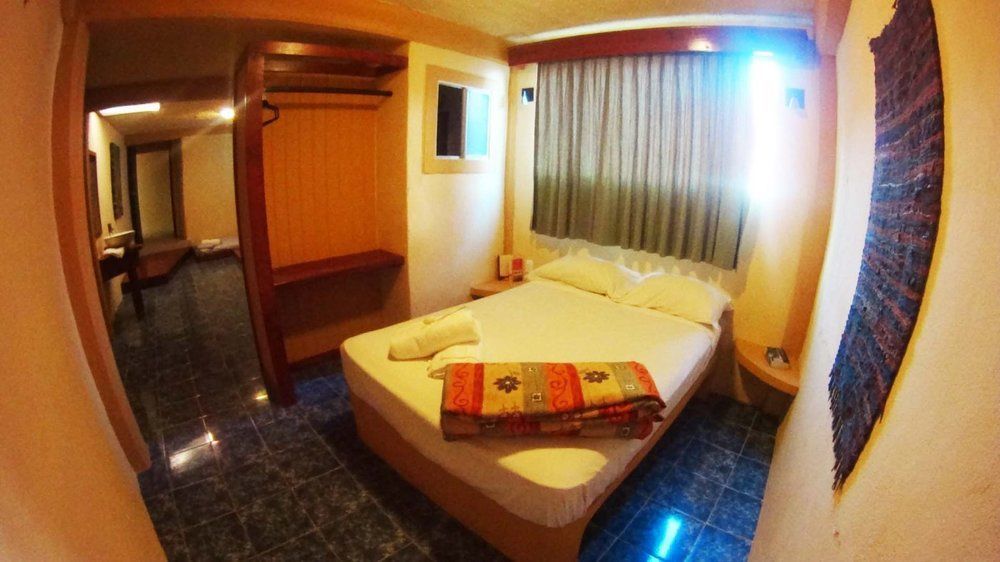 Hostal Vallarta Suites Puerto Vallarta Kültér fotó