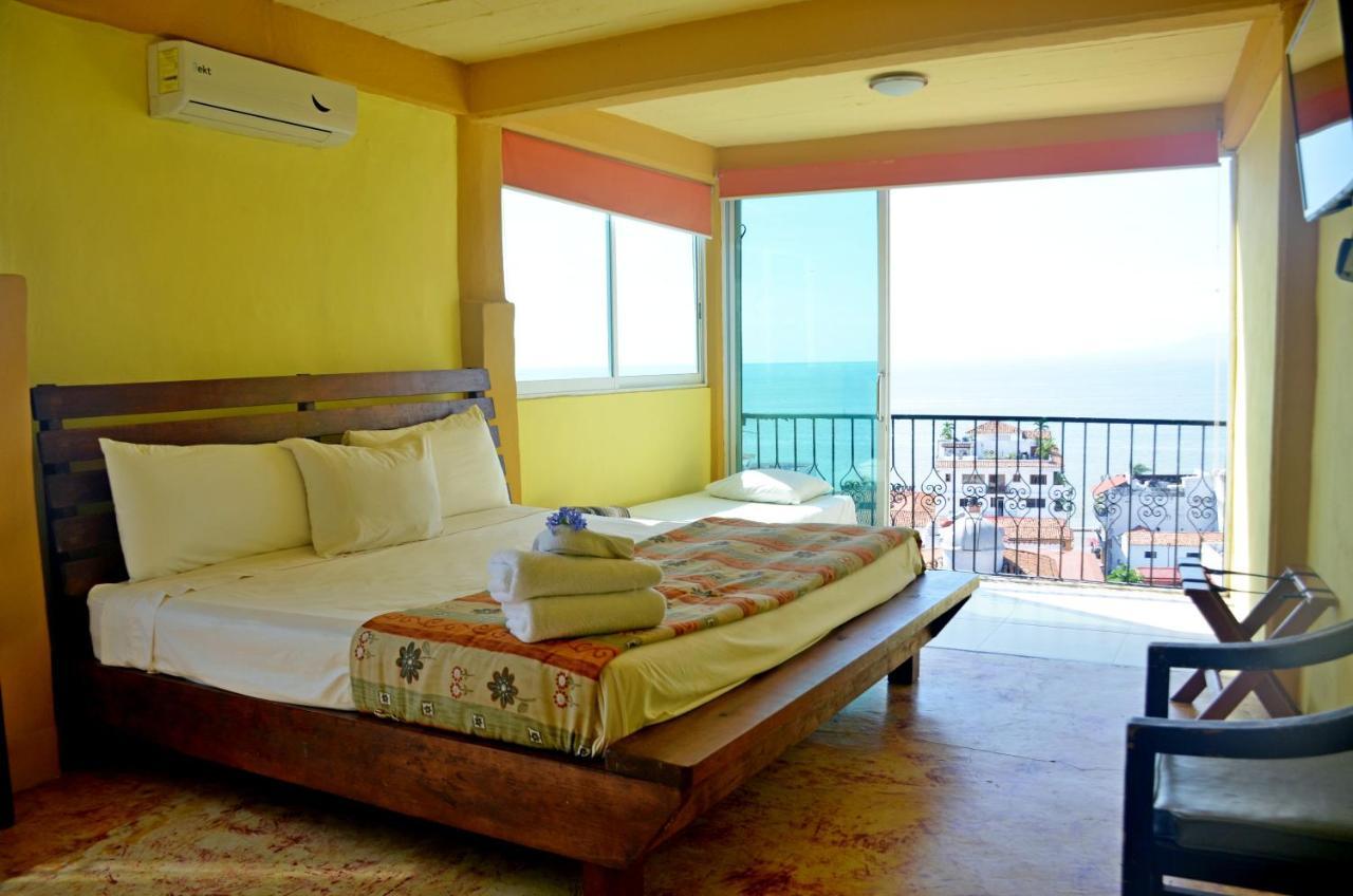 Hostal Vallarta Suites Puerto Vallarta Kültér fotó