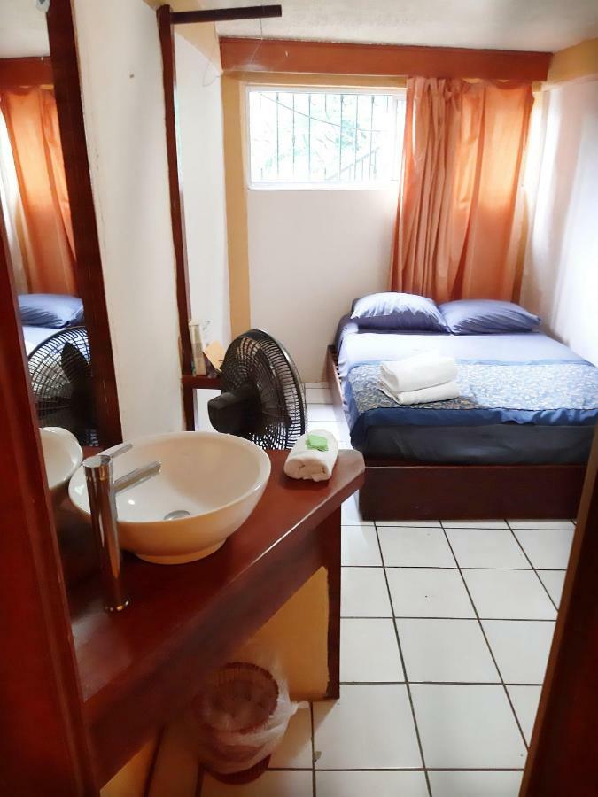 Hostal Vallarta Suites Puerto Vallarta Kültér fotó